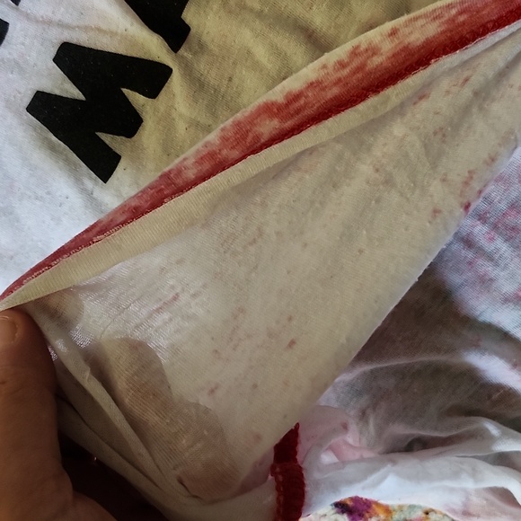 Disney The Lion King Hakuna Matata tshirt - Picture 5 of 5